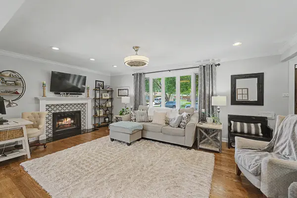 8616 W 144th. ST W, Orland Park, IL 60462