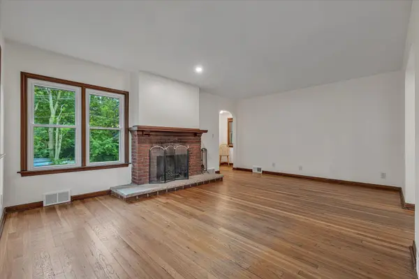 2348 Elm ST, Davenport, IA 52803