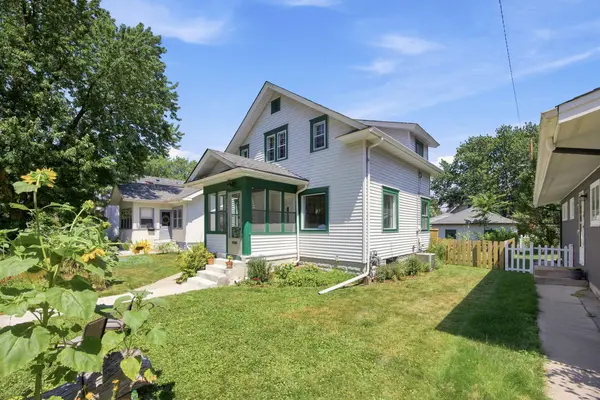 4042 Queen AVE N,  Minneapolis,  MN 55412