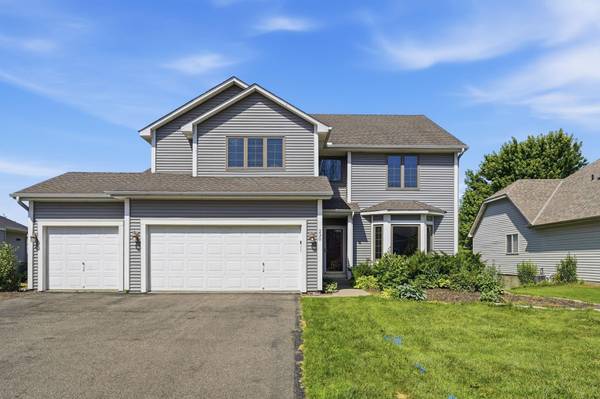 230 Butternut CIR, Carver, MN 55315