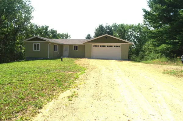 2158 100th ST, Somerset, WI 54025
