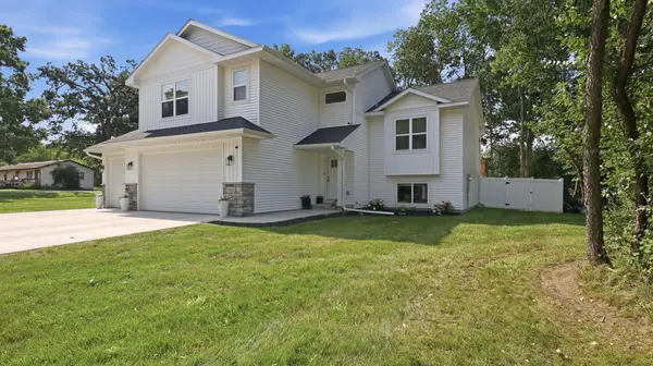 902 Wagner RD, Menomonie, WI 54751