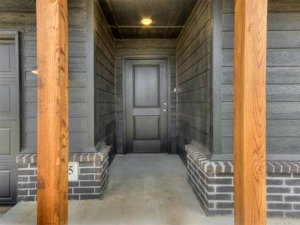 10645 SW 18th ST, Yukon, OK 73099
