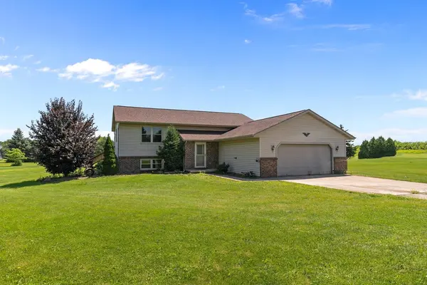 W1180 COUNTY ROAD Z, Kaukauna, WI 54130
