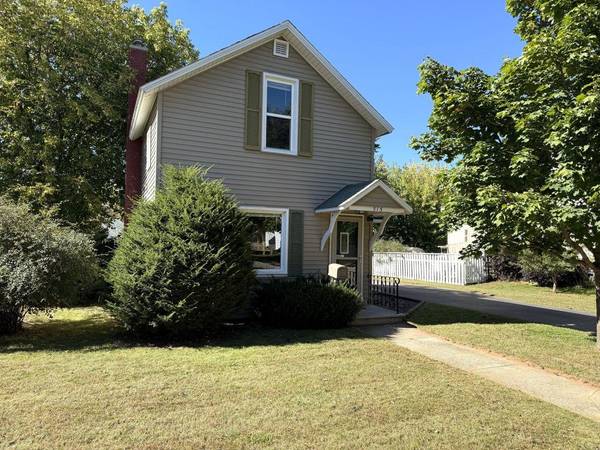 515 S UNION ST, Shawano, WI 54166-2931