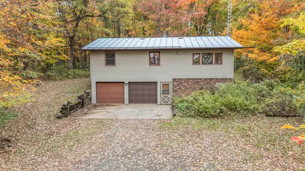 395 N CTY RD A, Amherst Jct, WI 54407