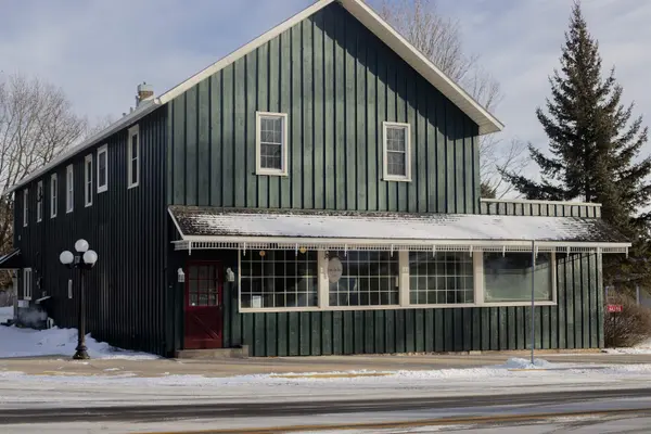 N4398 STATE ROAD 49, Poy Sippi, WI 54967