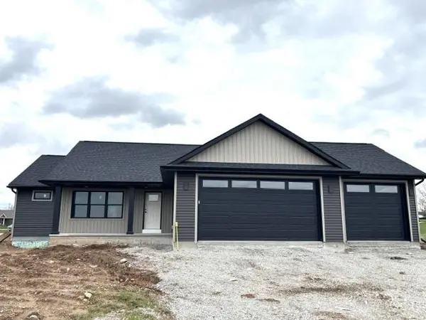 N1766 WATERLEFE DR, Greenville, WI 54942