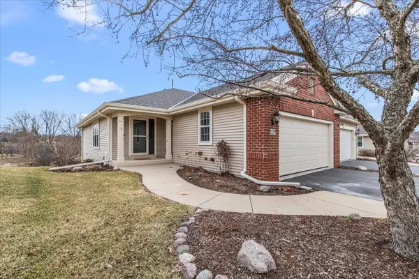N160W20271 FOX CREEK DR, Jackson, WI 53037
