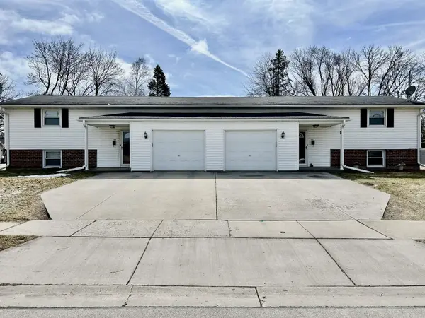 703 HELENA ST, De Pere, WI 54115-1153