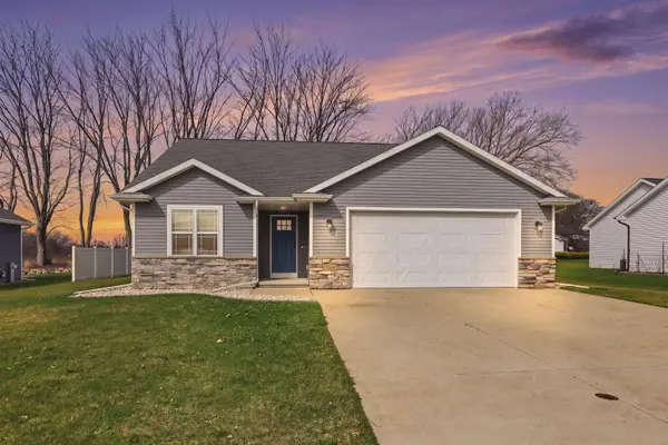 1146 LORI DR, Neenah, WI 54956-1914