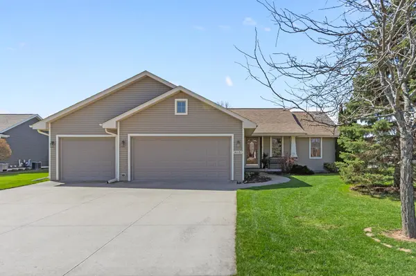 W6181 SHERWOOD POINT DR, Greenville, WI 54942