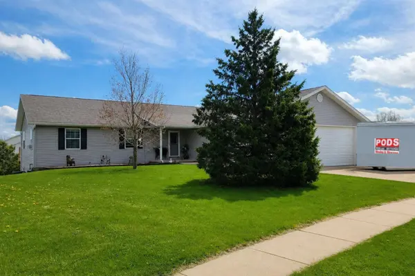 511 ISLAND VIEW CIR, Hustisford, WI 53034-9706