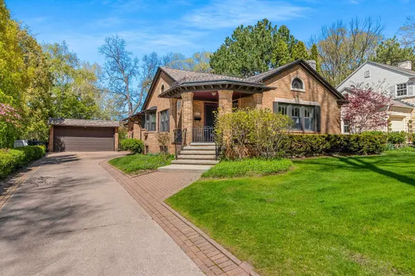 212 MIRAMAR DR, Green Bay, WI 54301-1926
