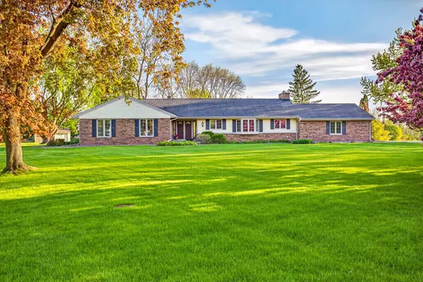 3115 WESTFIELD RDG, Neenah, WI 54956