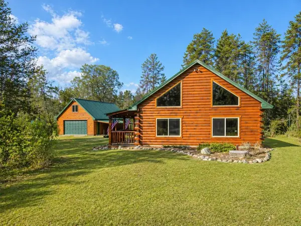 W10626 CANYON BLUFF TRL, Athelstane, WI 54104