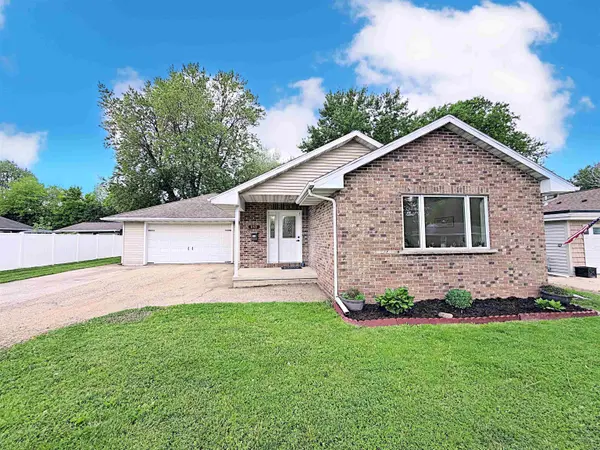 840 GROSS AVE, Green Bay, WI 54304