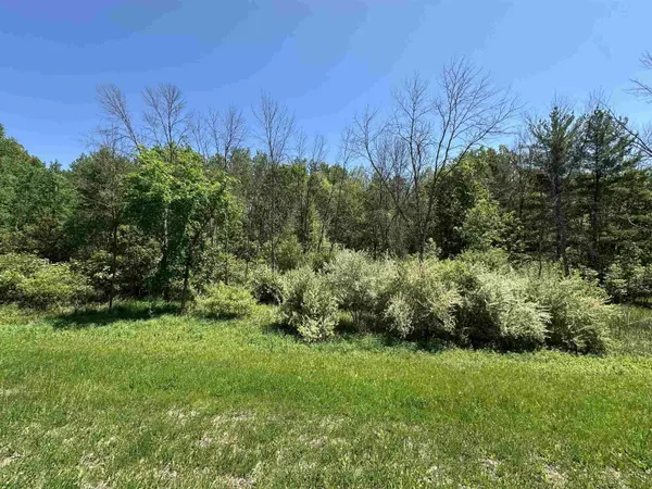 HILLCREST DR #2, Oneida, WI 54155