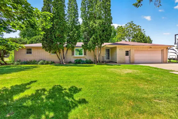 N133 ROGERS LN, Appleton, WI 54915