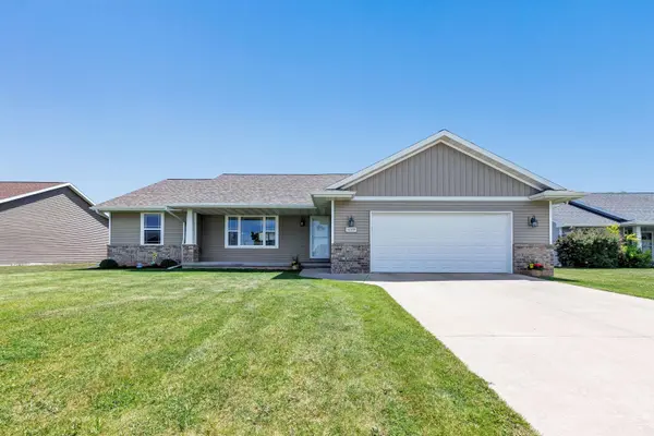1659 ONTARIO RD, Green Bay, WI 54311