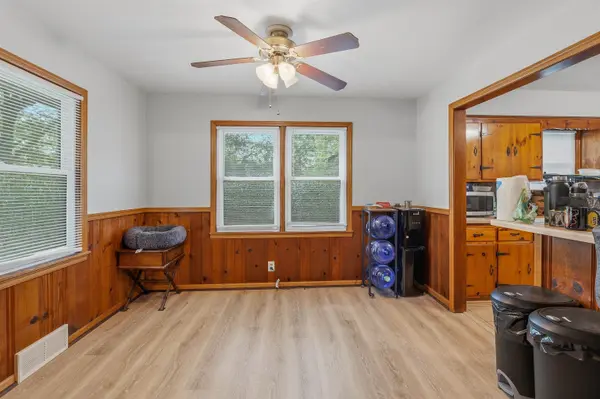2514 W RAMSEY AVE, Milwaukee, WI 53221
