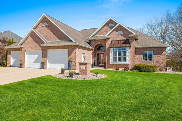 2187 PALMER DR, Green Bay, WI 54311