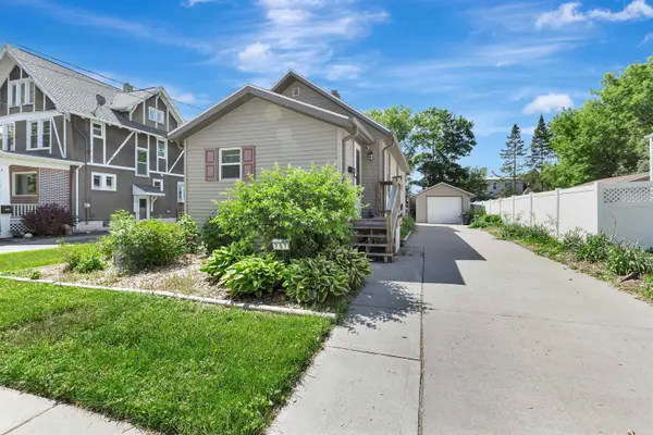 707 E RANDALL ST, Appleton, WI 54911
