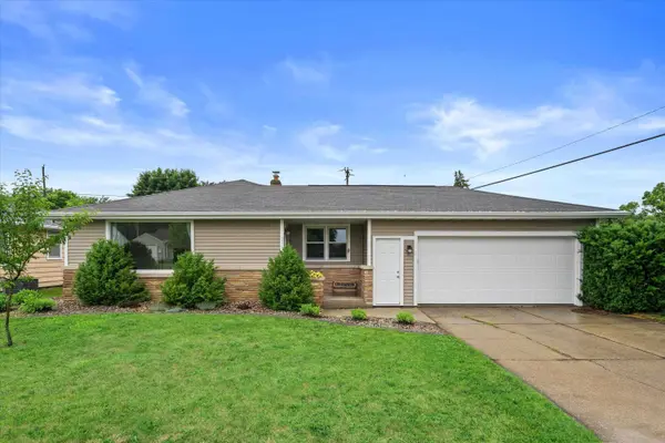 216 S HELEN ST, Kimberly, WI 54136