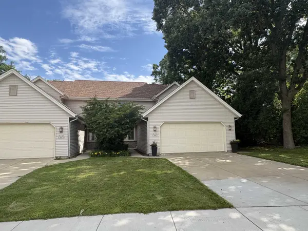 N170W19981 WILLOW RIDGE DR, Jackson, WI 53037