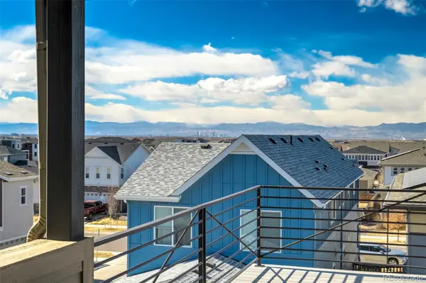 21420 E 61st DR, Aurora, CO 80019