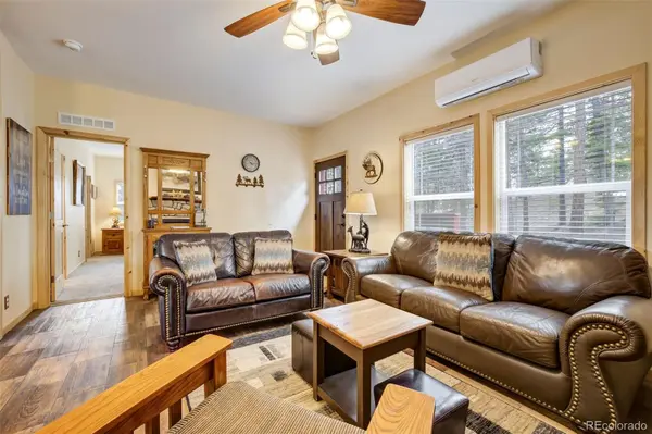 858 Fossil Creek RD, Florissant, CO 80816