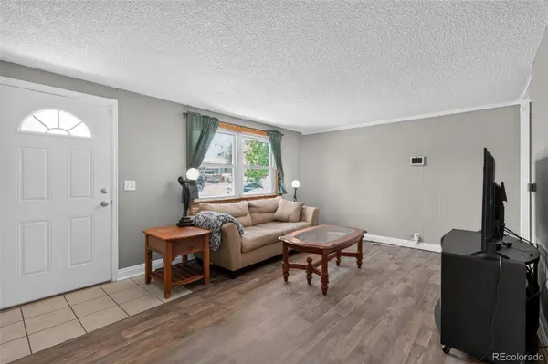 1580 S Knox CT, Denver, CO 80219
