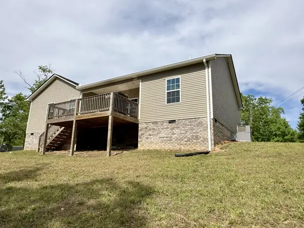 131 Gatlyn Ln, Hohenwald, TN 38462