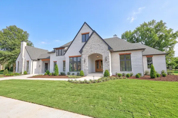 101 Danford Dr, Clarksville, TN 37043