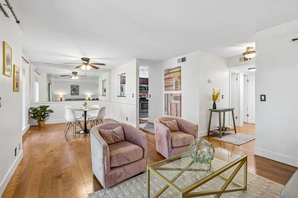 243 Summit Ridge Dr, Nashville, TN 37215