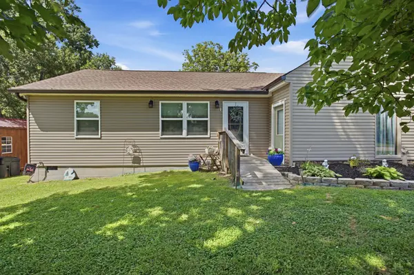 1330 Chippendale Circle, Columbia, TN 38401