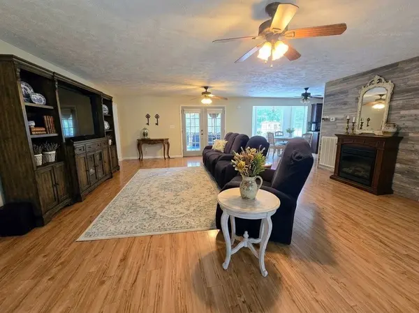 159 Hiwassee Drive, Decatur, TN 37322