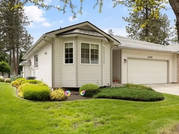 8409 N Pine Meadows Ln, Nine Mile Falls, WA 99026