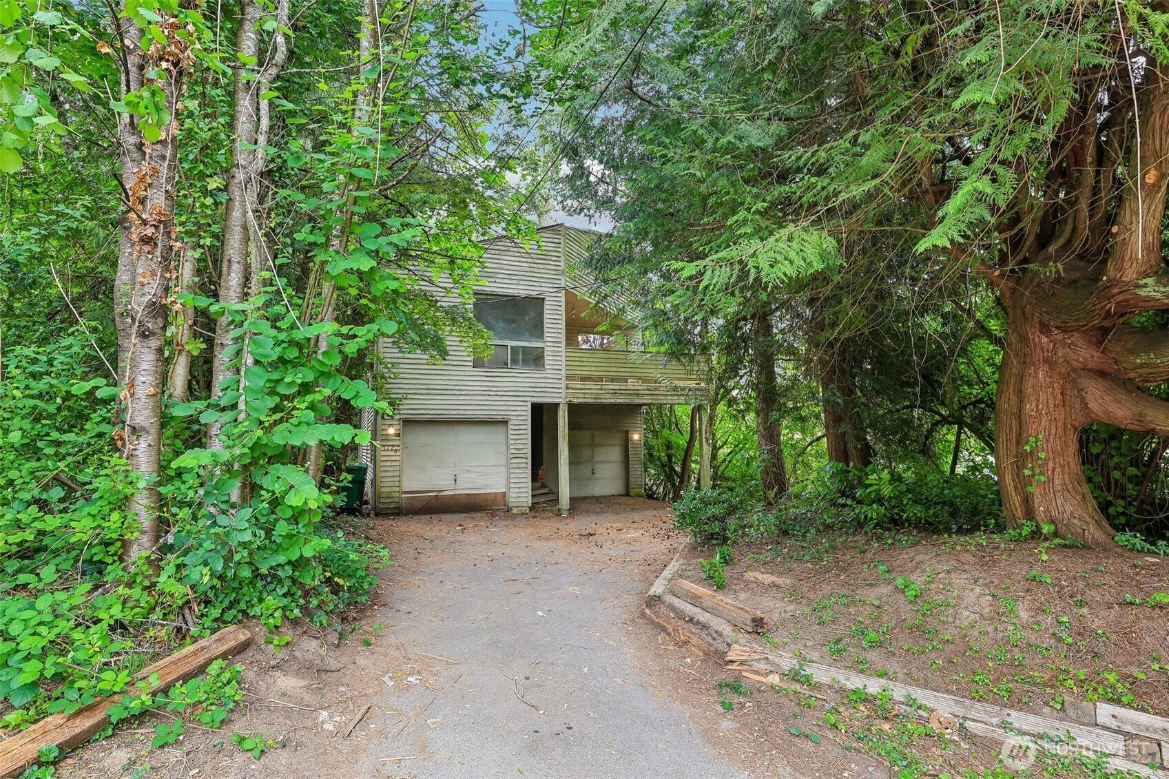 1722 NE 97th ST, Seattle, WA 98115