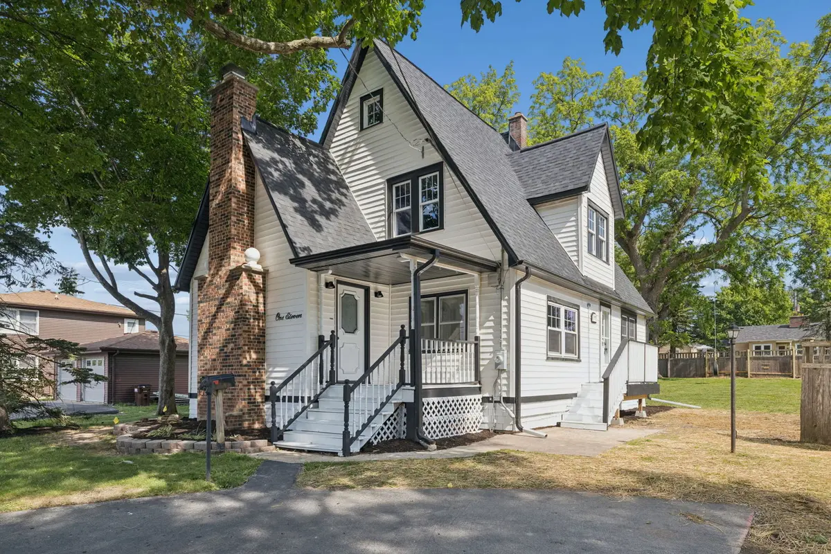 111 Oak ST, New Lenox, IL 60451