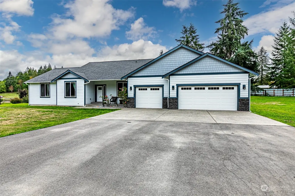 8808 Rathbun RD SE, Yelm, WA 98597