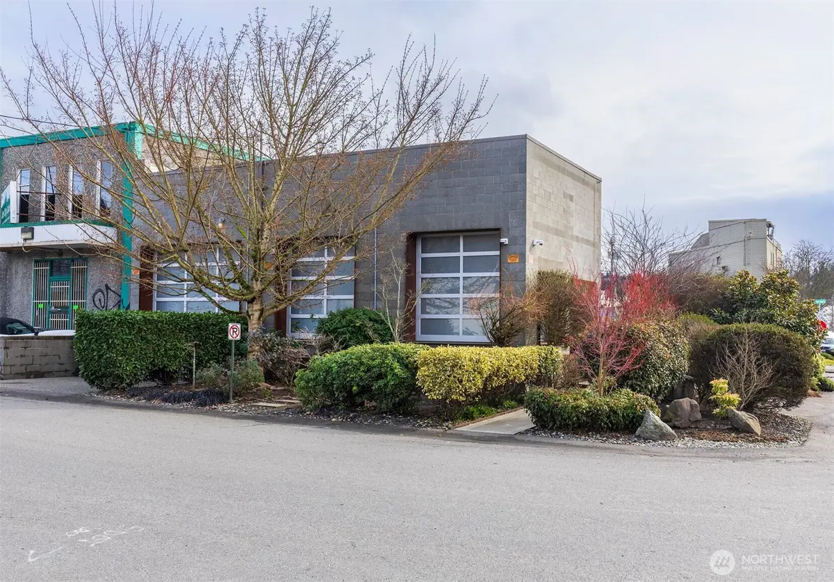 4020 6th AVE NW, Seattle, WA 98107