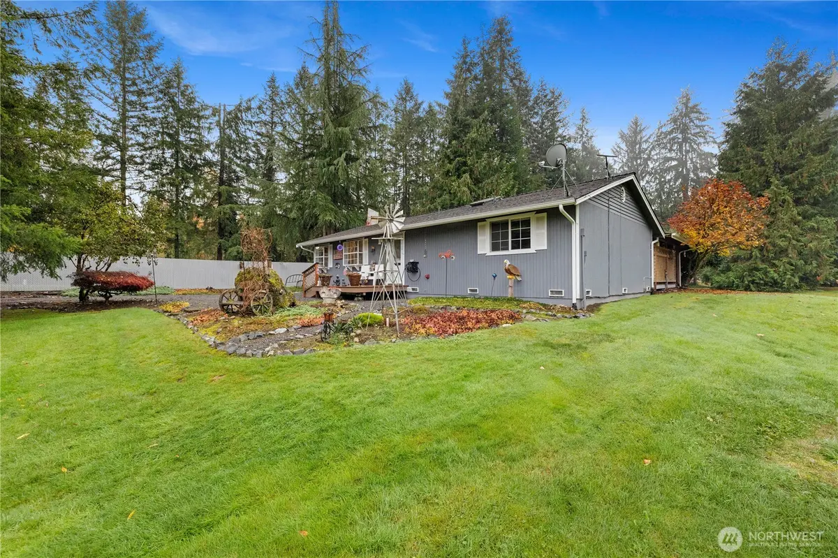 6630 Robe Menzel RD, Granite Falls, WA 98252
