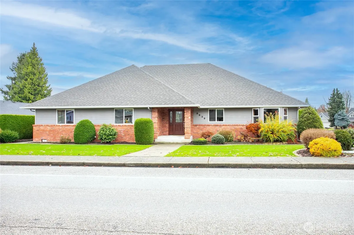 8639 Bender RD, Lynden, WA 98264