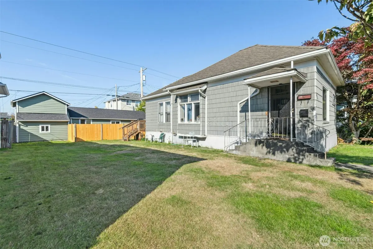 1926 Colby AVE, Everett, WA 98201