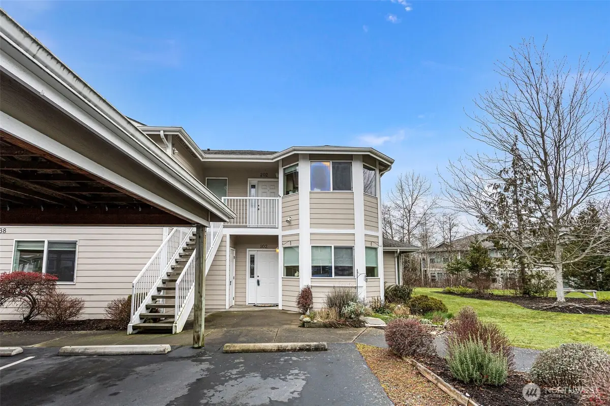 238 Prince Ave #102, Bellingham, WA 98226
