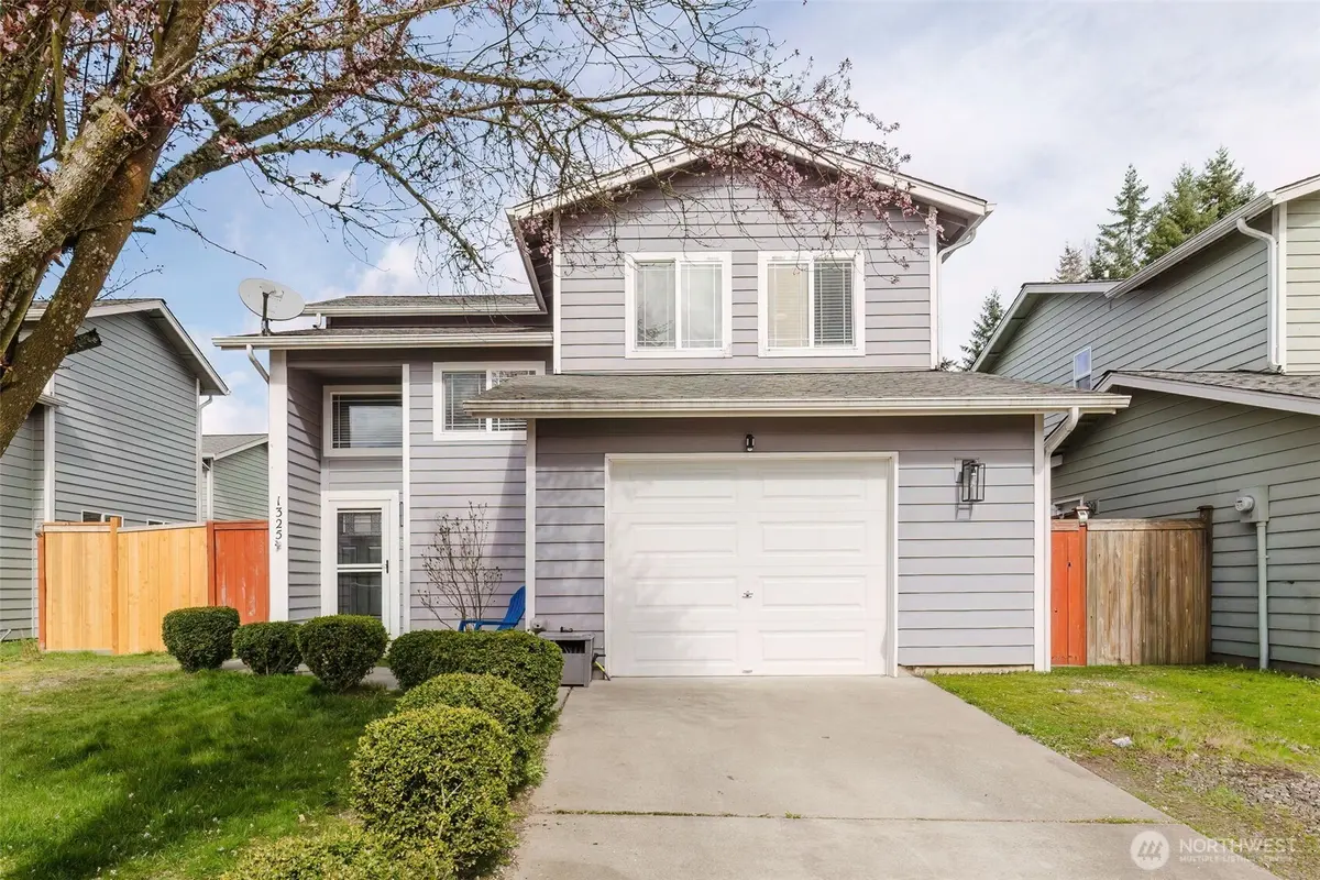 1325 SE Casandra Loop, Port Orchard, WA 98366