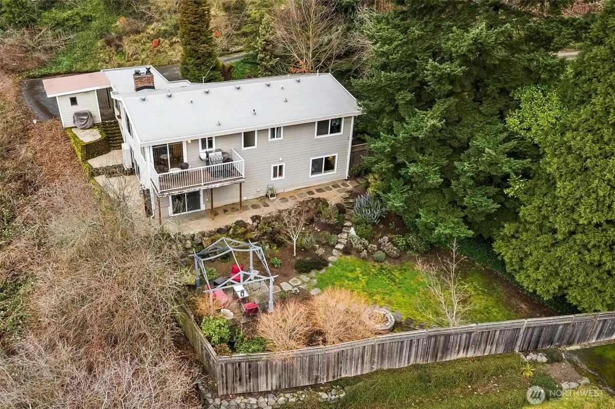 5162 S Wallace ST, Seattle, WA 98178