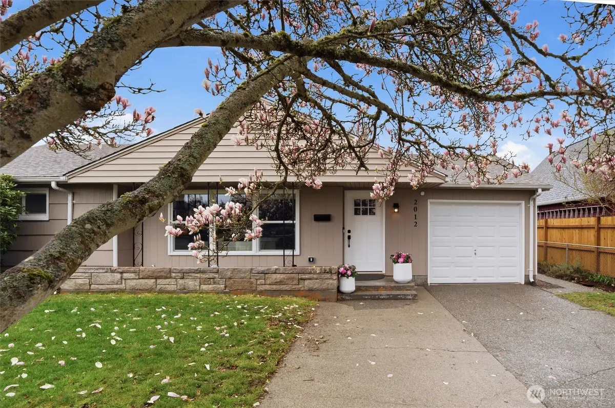 2012 Nipsic AVE, Bremerton, WA 98310