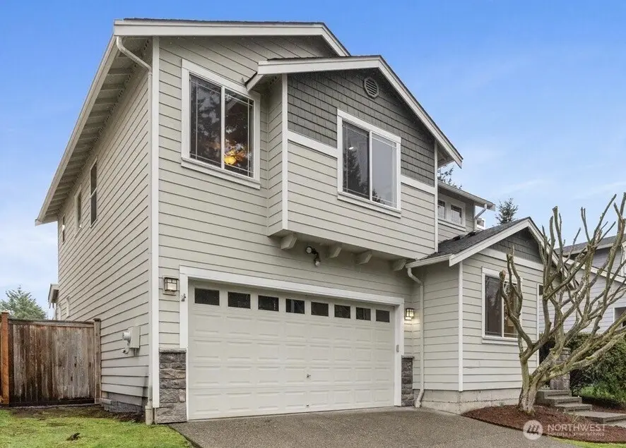 20307 11th AVE W, Lynnwood, WA 98036